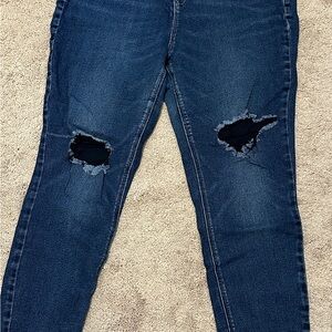 Women's Distressed Blue Jeans
